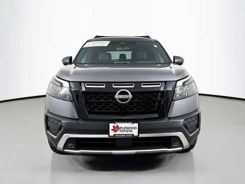 Used 2024 Nissan Pathfinder Rock Creek AWD/4WD image 2