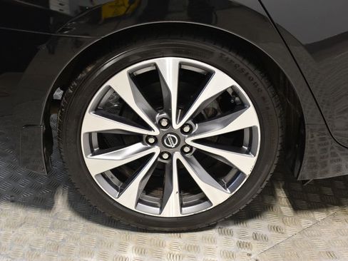 Used 2021 Nissan Maxima Platinum w/ Sport Mat Group FWD image 36