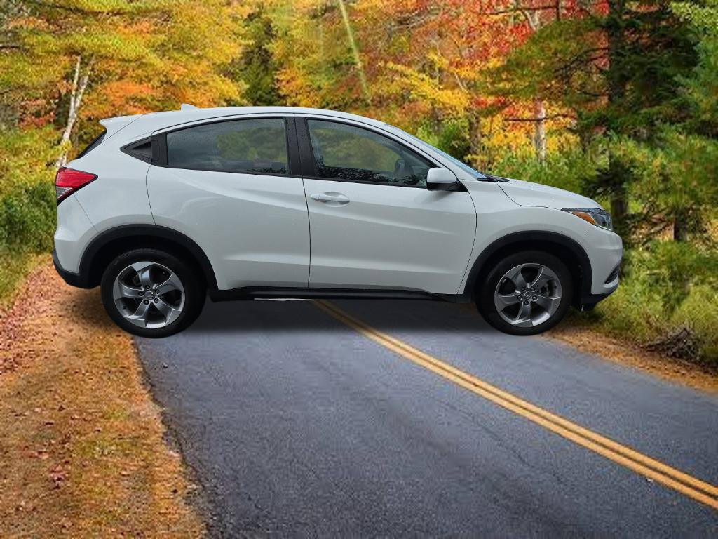 Used 2022 Honda HR-V LX image 8