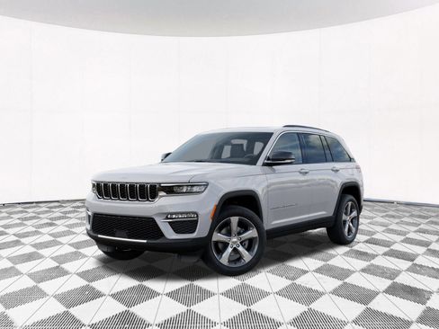 New 2025 Jeep Grand Cherokee Limited image 13