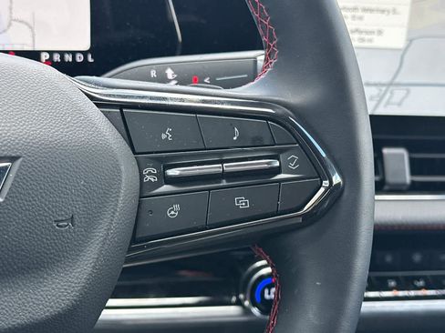 Used 2026 Chevrolet Equinox RS image 28