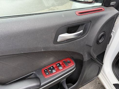 Used 2018 Dodge Charger R/T image 13