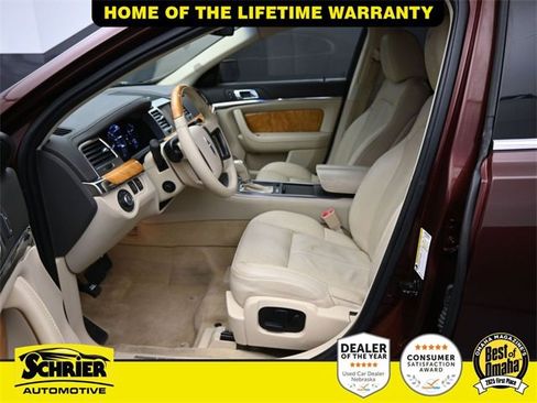 Used 2012 Lincoln MKS AWD image 12