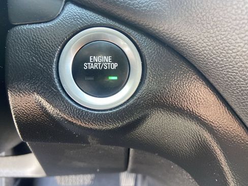 Used 2022 Chevrolet Equinox LT AWD/4WD image 17