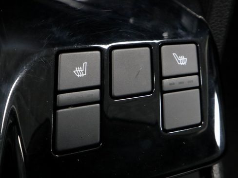 Used 2023 Kia Sportage EX image 5