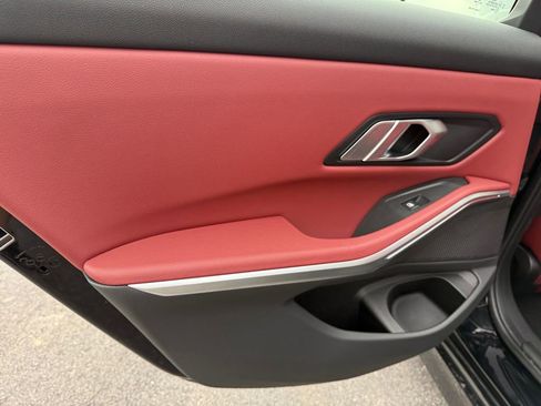 Used 2022 BMW 330i xDrive Sedan w/ Convenience Package image 30