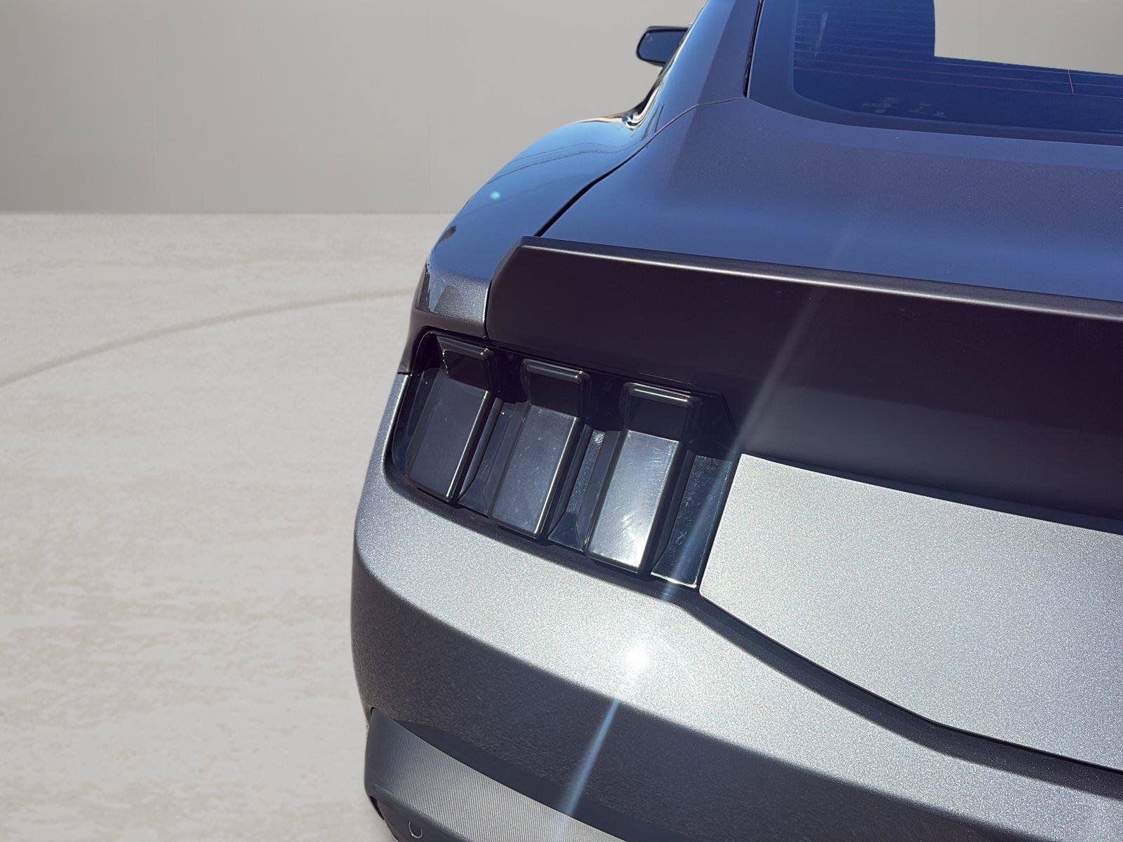 Used 2024 Ford Mustang GT Premium RWD image 39