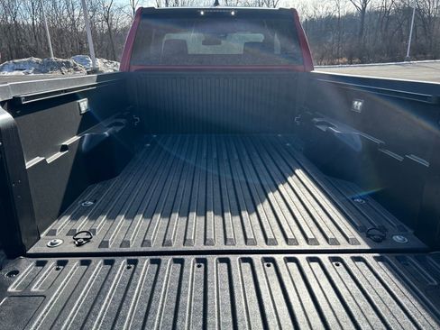 New 2025 Toyota Tacoma SR image 27