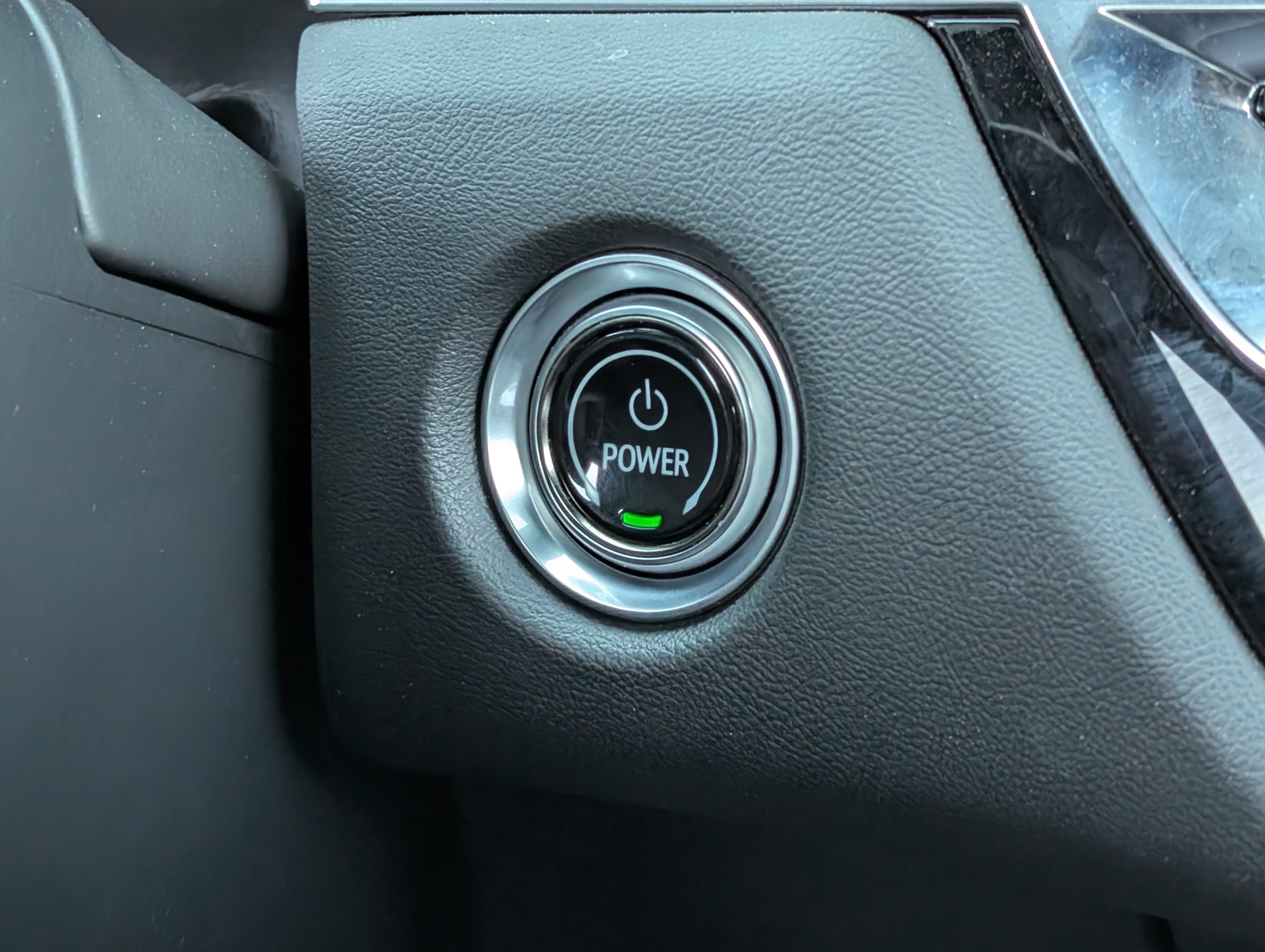 Used 2024 Cadillac Lyriq Tech w/ Driver Assist Package RWD image 32