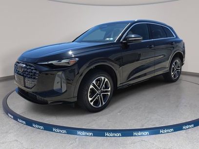 Used 2025 Audi Q5 Premium w/ Convenience Package