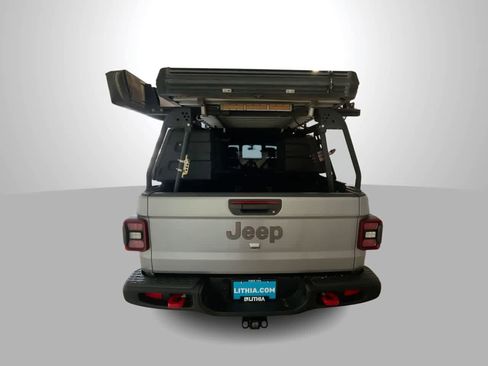 Used 2020 Jeep Gladiator Rubicon image 7