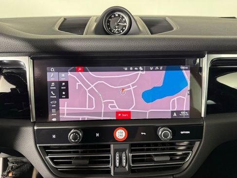 New 2025 Porsche Macan S image 31