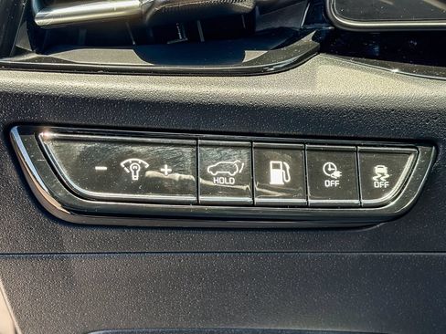 Used 2023 Kia Niro SX Touring FWD image 48