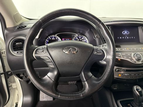 Used 2019 INFINITI QX60 Luxe w/ Essential Package FWD image 12
