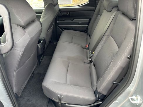 Used 2025 Toyota Tacoma SR image 12