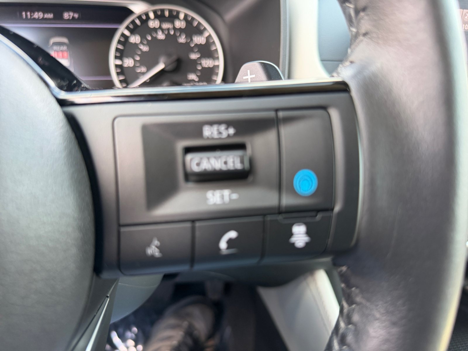 Used 2023 Nissan Rogue SL AWD/4WD image 23