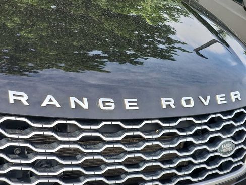 Used 2020 Land Rover Range Rover Velar S AWD/4WD image 4