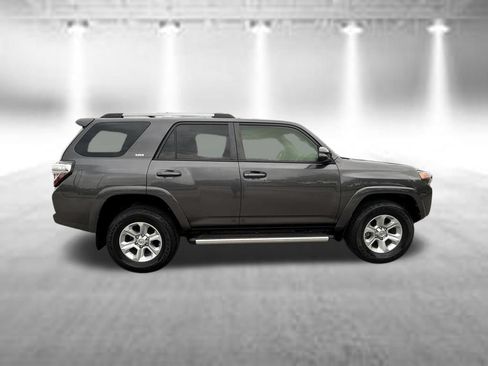 Used 2021 Toyota 4Runner SR5 Premium w/ Moonroof Package AWD/4WD image 3
