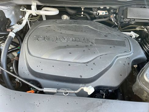 Used 2022 Honda Pilot Sport image 30