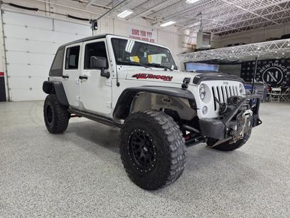 Used 2015 Jeep Wrangler Unlimited Rubicon w/ Connectivity Group