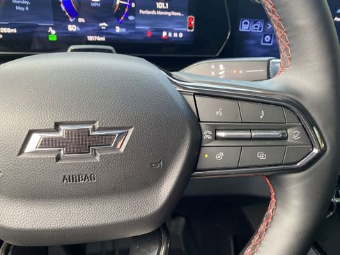 Used 2025 Chevrolet Silverado EV RST AWD/4WD image 21