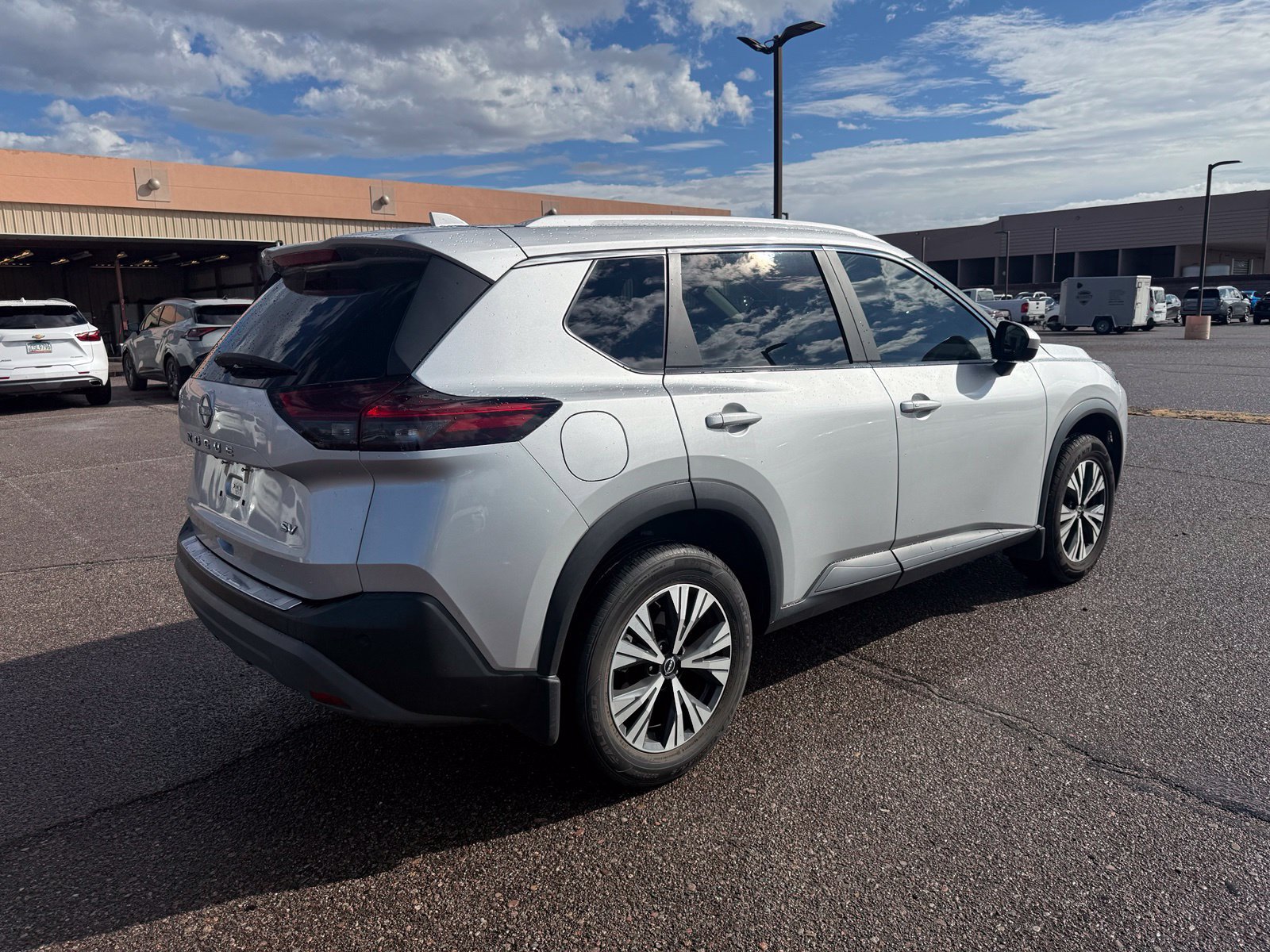 Certified 2023 Nissan Rogue SV w/ SV Premium B Package FWD image 5