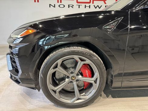 Used 2020 Lamborghini Urus image 7