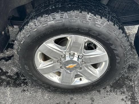 Certified 2022 Chevrolet Silverado 2500 LTZ w/ LTZ Convenience Package AWD/4WD image 34