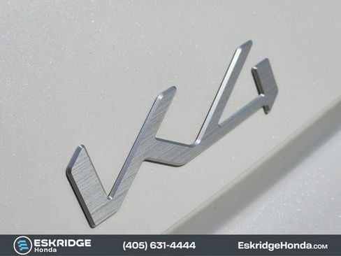 Used 2025 Kia K4 FWD image 11