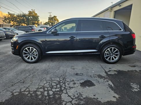 Used 2017 Audi Q7 3.0T Prestige image 7