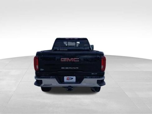 Used 2022 GMC Sierra 2500 SLT w/ SLT Convenience Package AWD/4WD image 4