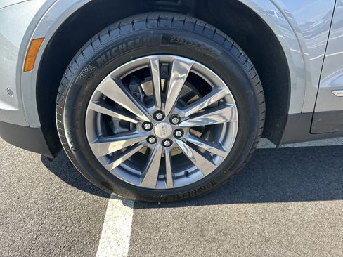 Used 2024 Cadillac XT5 Premium Luxury w/ Technology Package image 12