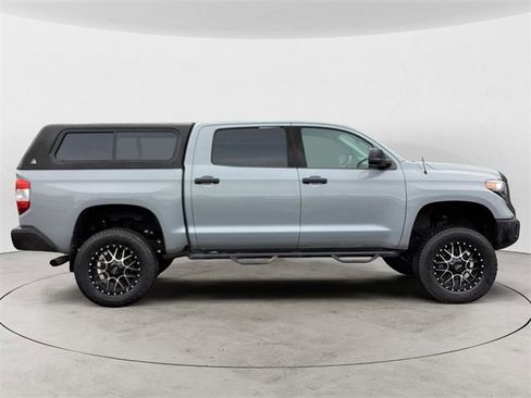 Used 2019 Toyota Tundra SR5 image 6