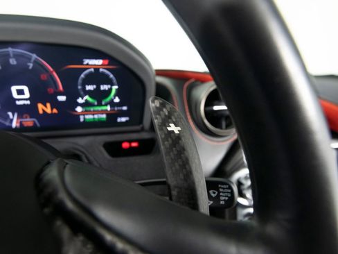 Used 2020 McLaren 720S Performance RWD image 22