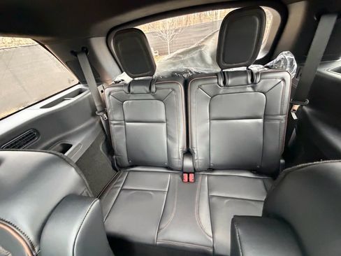 New 2026 Lincoln Aviator Black Label w/ Black Label Special Edition image 20