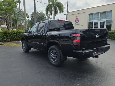 New 2026 Nissan Frontier SV w/ SV Convenience Package AWD/4WD image 6