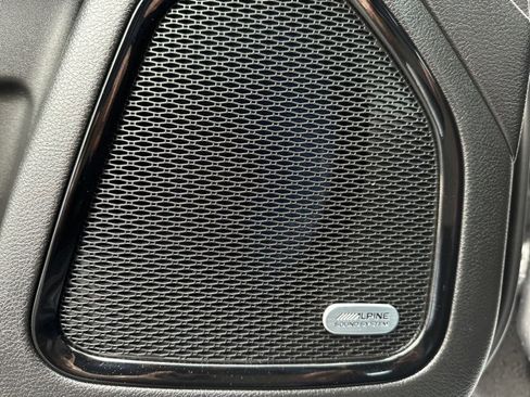 Used 2022 Jeep Compass Limited w/ Sun and Sound Group image 19