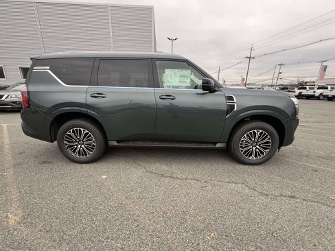 New 2026 Nissan Armada SL w/ Captain's Chari Seat Package image 6