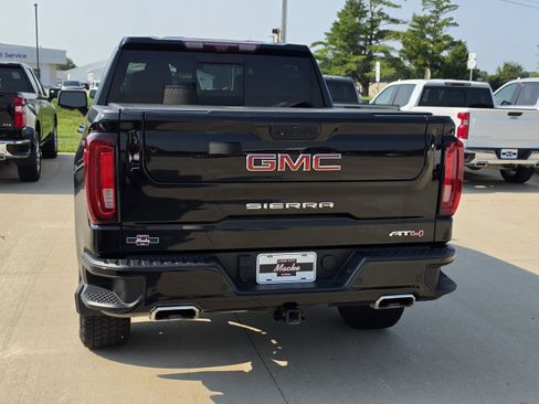 Certified 2023 GMC Sierra 1500 AT4 w/ Technology Package AWD/4WD image 6