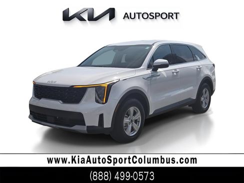 Certified 2026 Kia Sorento LX FWD image 1