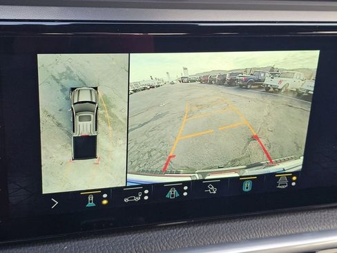 Used 2022 GMC Sierra 1500 Denali w/ Denali Reserve Package image 12