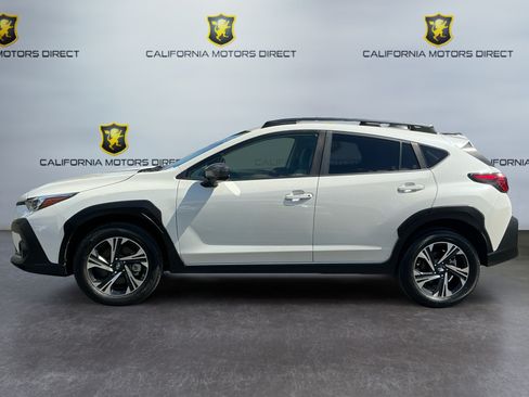 Used 2024 Subaru Crosstrek 2.0i Premium w/ Crosstrek Mirror Package AWD/4WD image 8