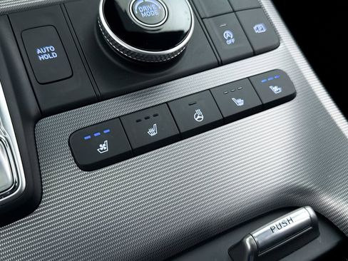 Used 2023 Hyundai Palisade Calligraphy image 28