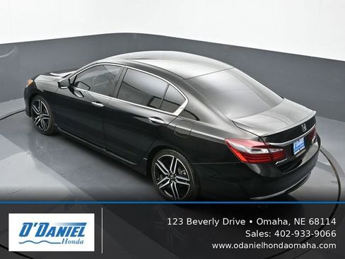 Used 2017 Honda Accord Sport Special Edition image 15