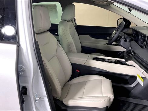 New 2026 Nissan Murano SV AWD/4WD image 36