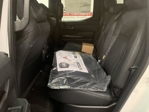 New 2025 Toyota Tacoma TRD Off-Road w/ TRD Off Road Premium Package image 11