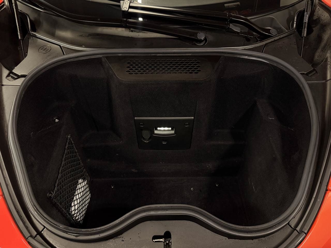Used 2020 McLaren 600LT Spider RWD image 26