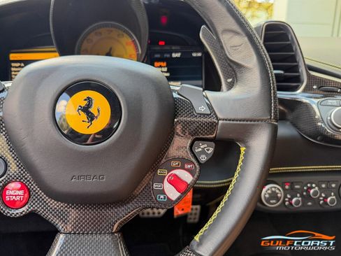Used 2010 Ferrari 458 Italia Coupe image 31