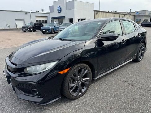 Used 2019 Honda Civic Sport image 2