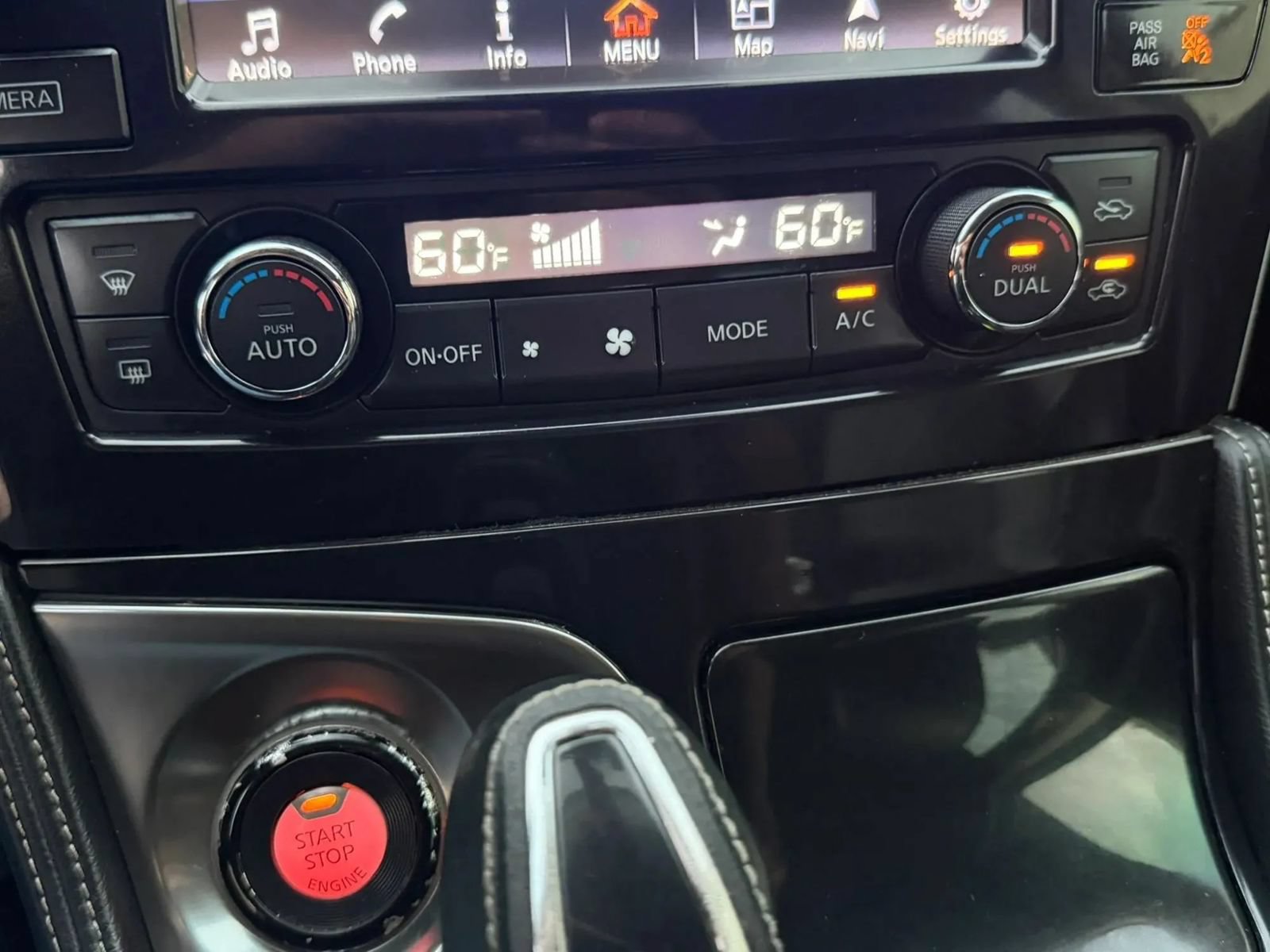 Used 2017 Nissan Maxima Platinum FWD image 32